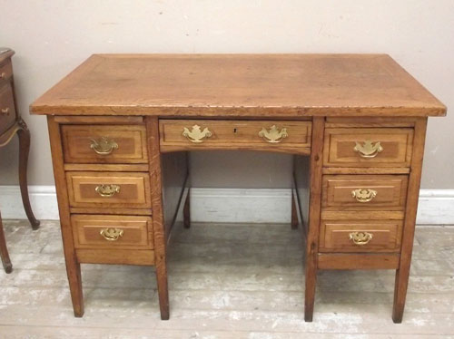 old english kneehold desk